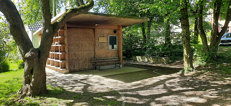 Backhüsle ohne Betrieb - Stolz